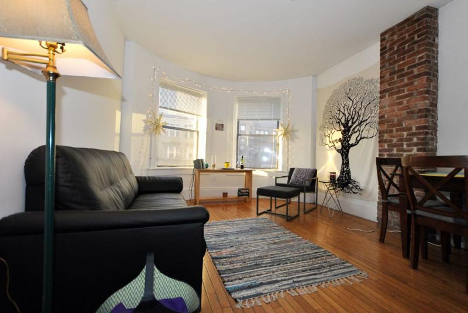Mission Hill Condo: 878 Huntington Ave
