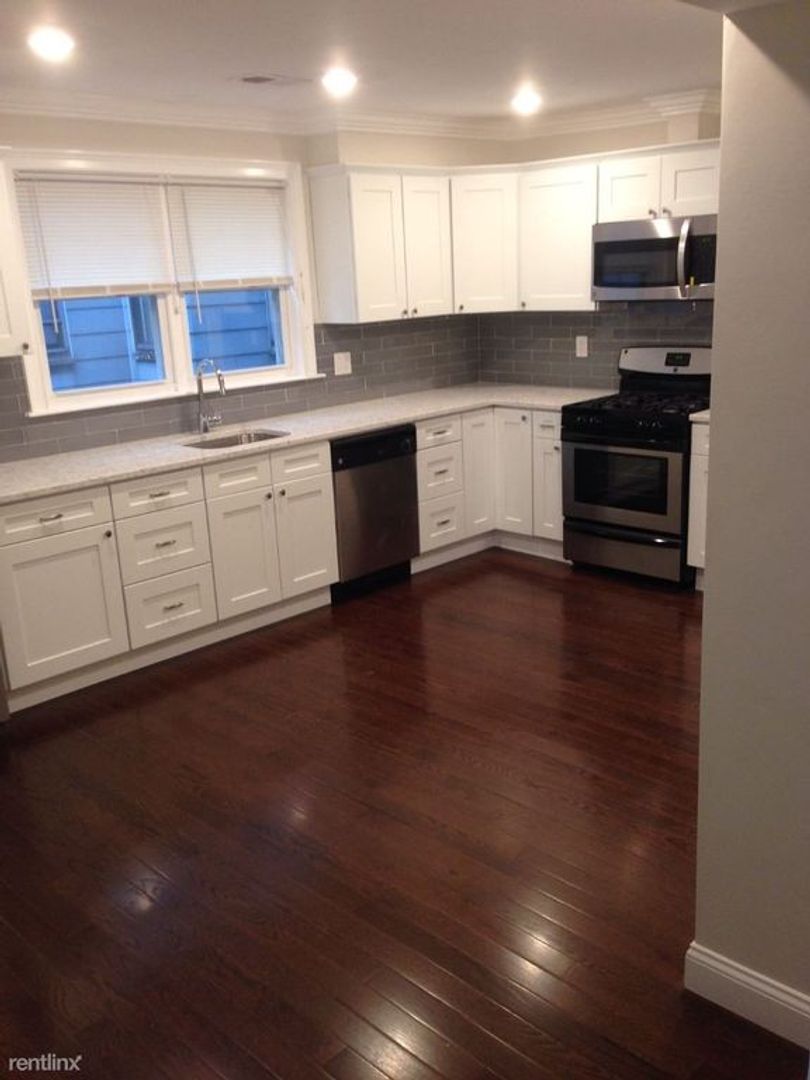 Somerville Condo: 88 Gilman