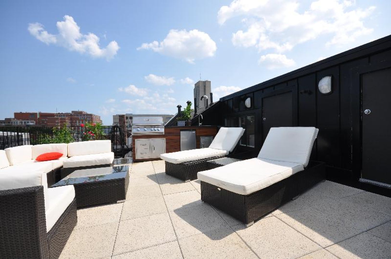 Boston Condo: 658 Massachusetts Ave.,