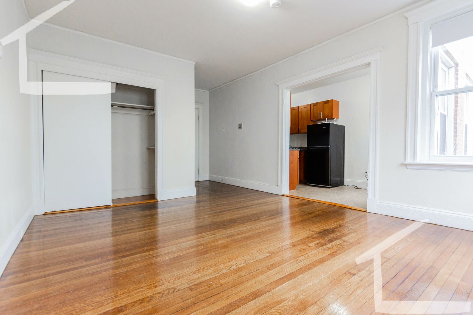 Boston House: 1163B Boylston St.