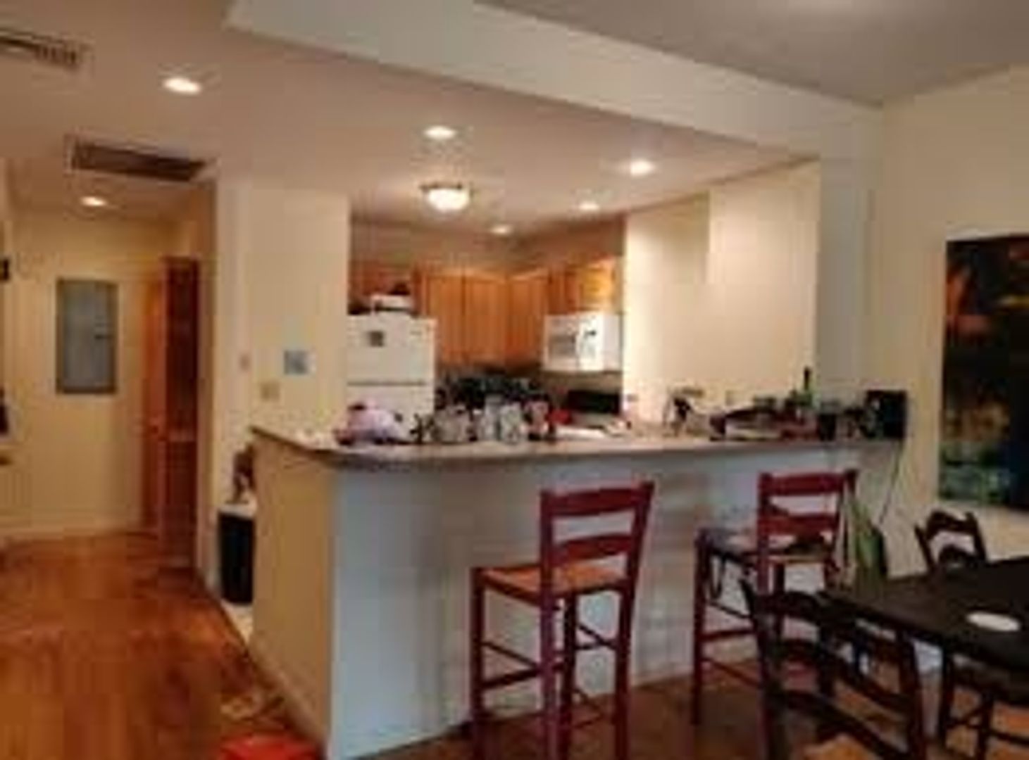 Brookline Condo: 1402 Beacon St
