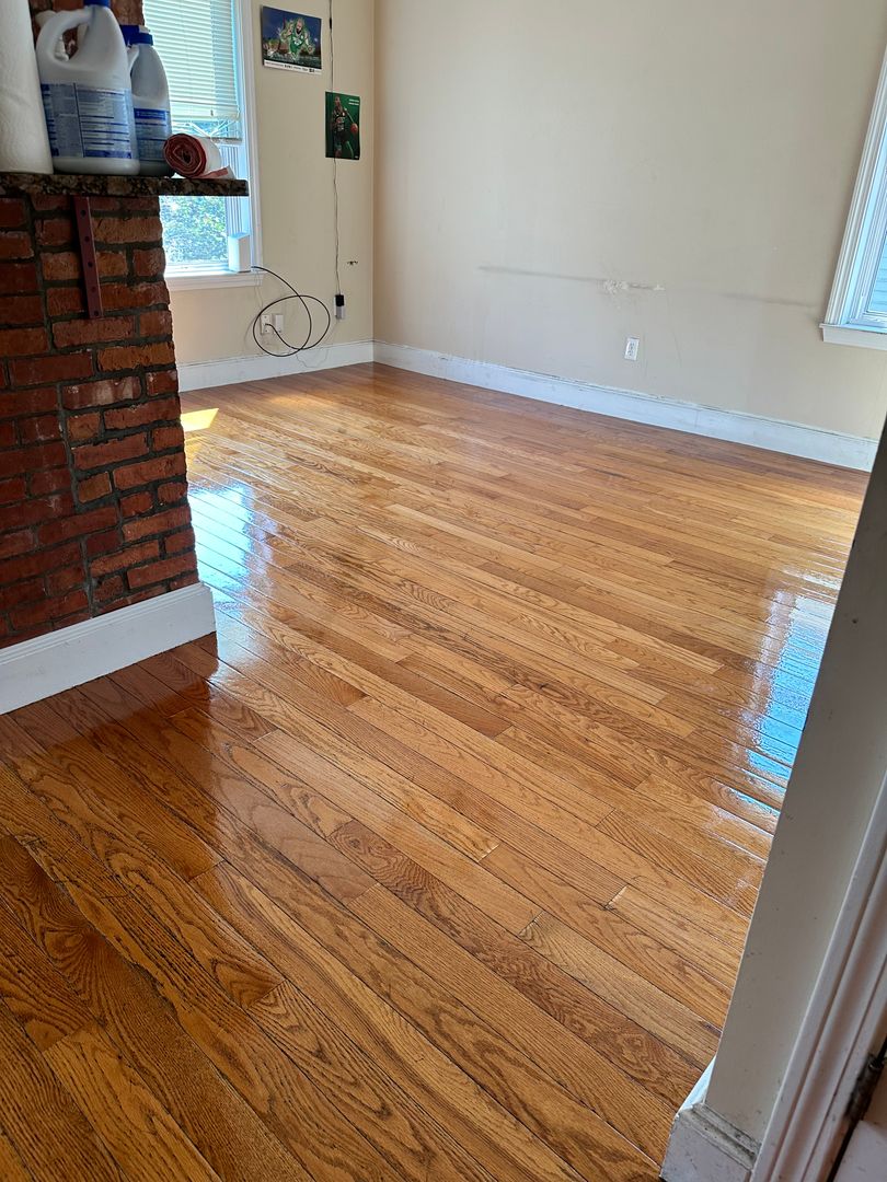 Boston House: 30 Circuit