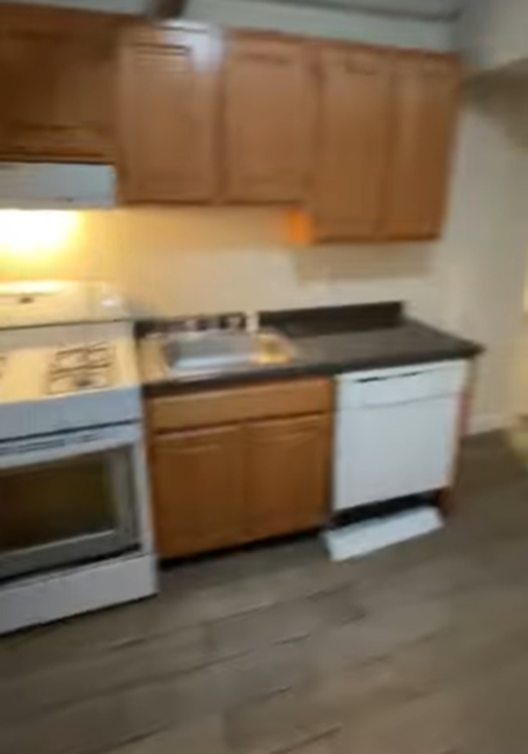 Allston Condo: 1131 Commonwealth Avenue