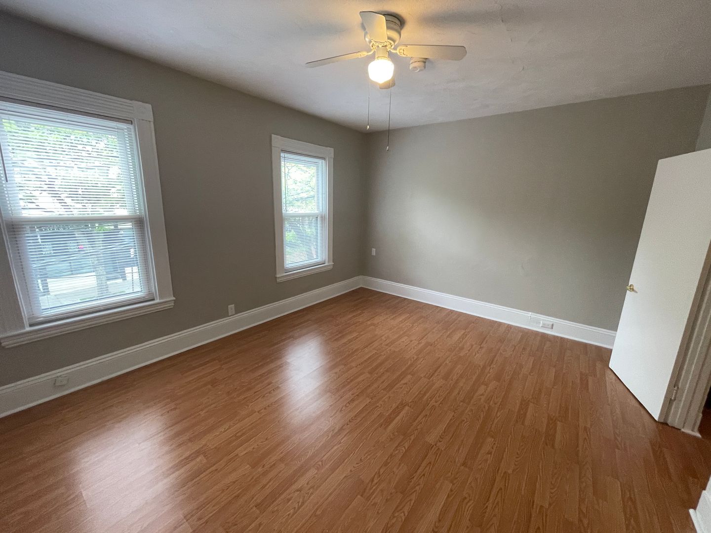 Newton Condo: 10 Lincoln Street