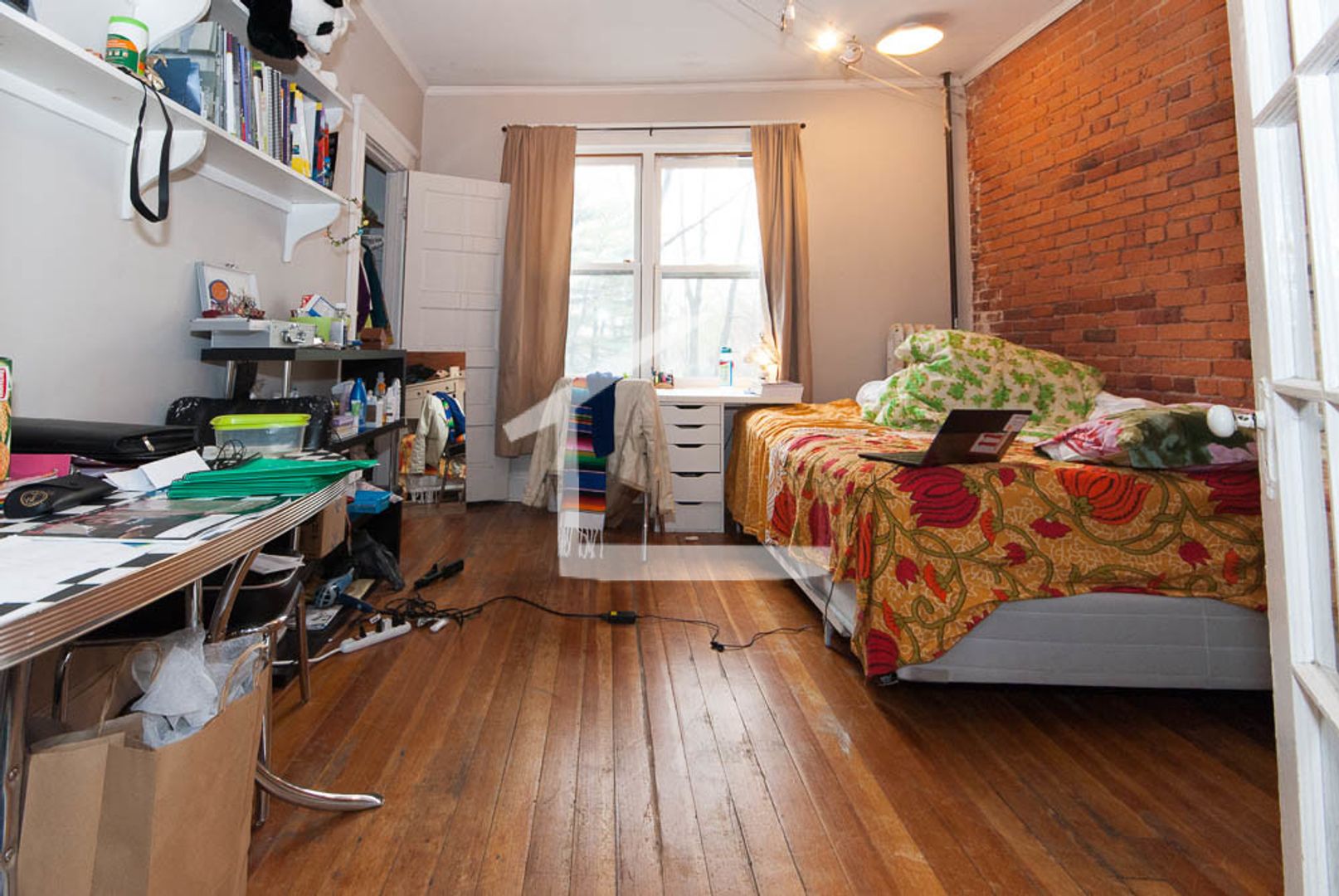 Brighton Condo: 8 Colliston Rd