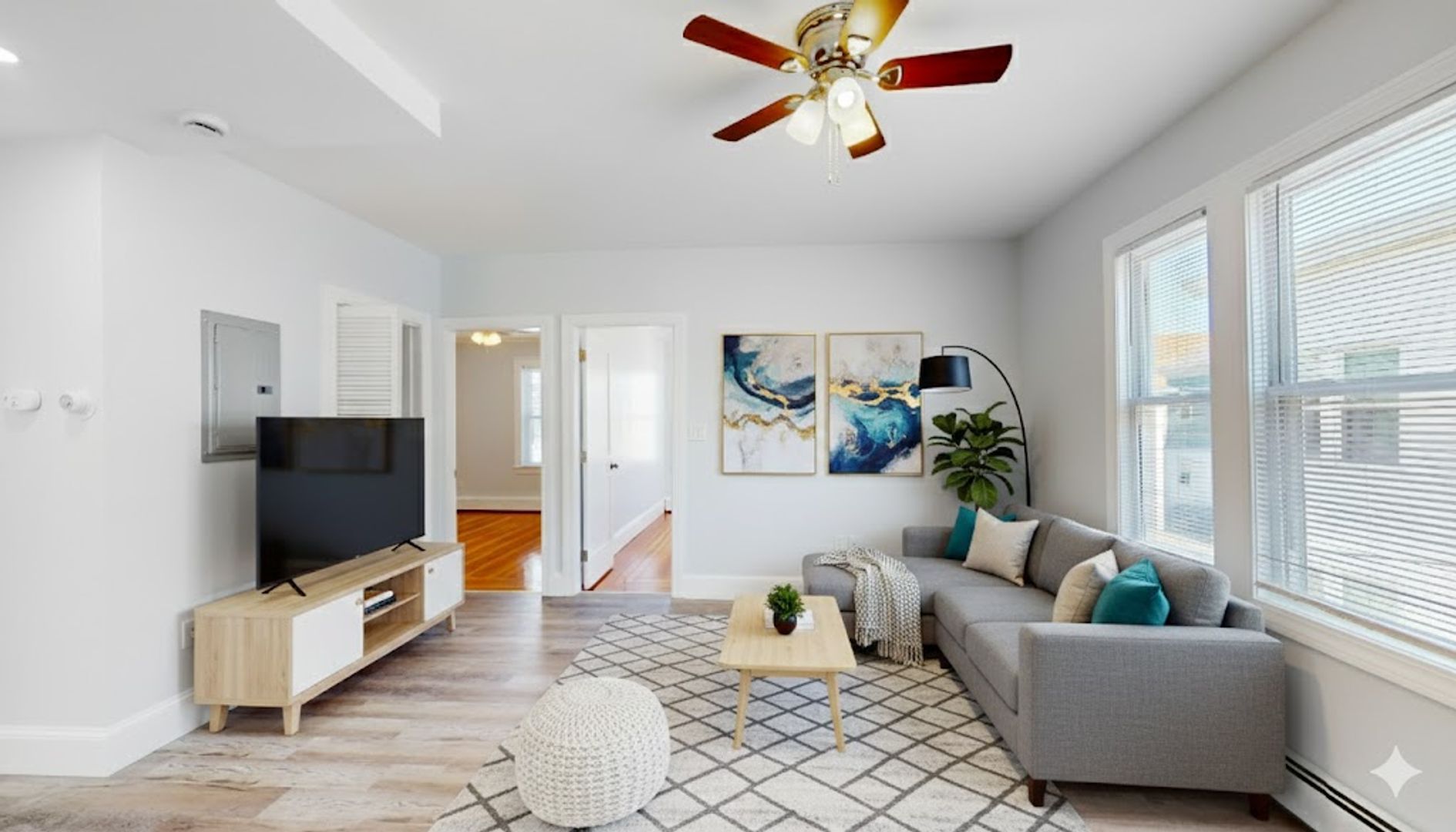 Salem Condo: 5 Ropes St