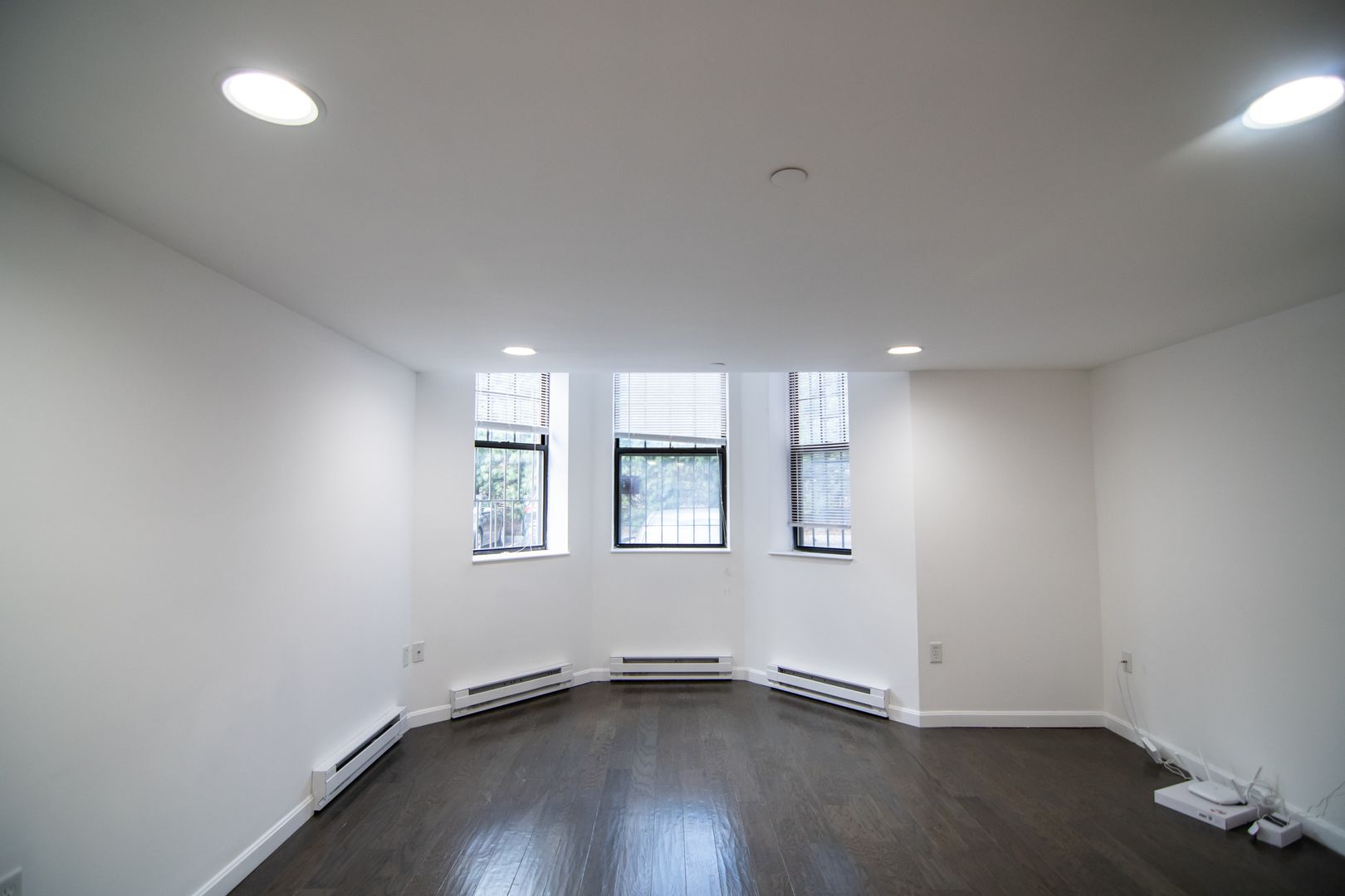 Boston Condo: 111 Queensberry St