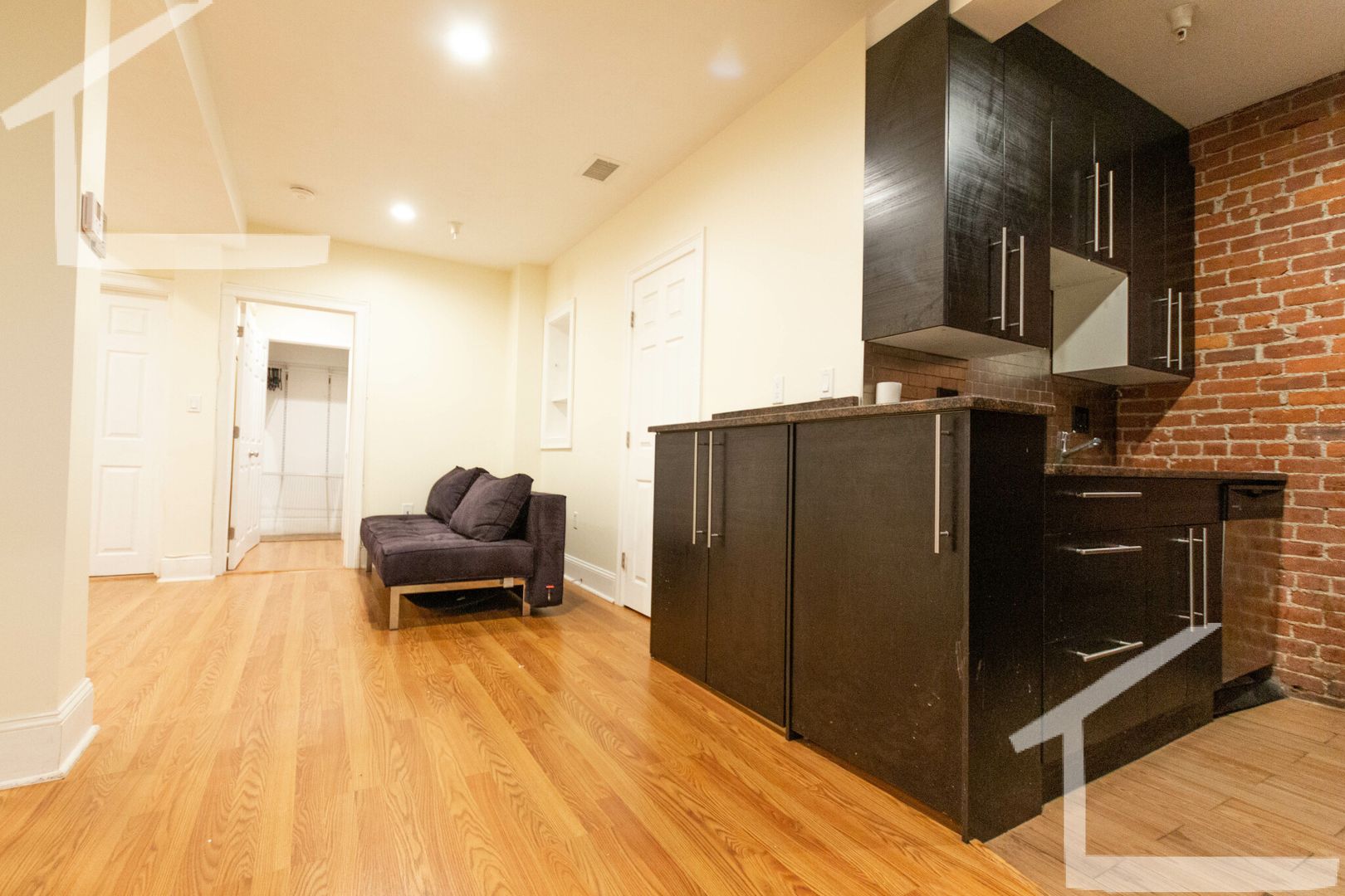 Brookline Condo: 1205 Beacon St