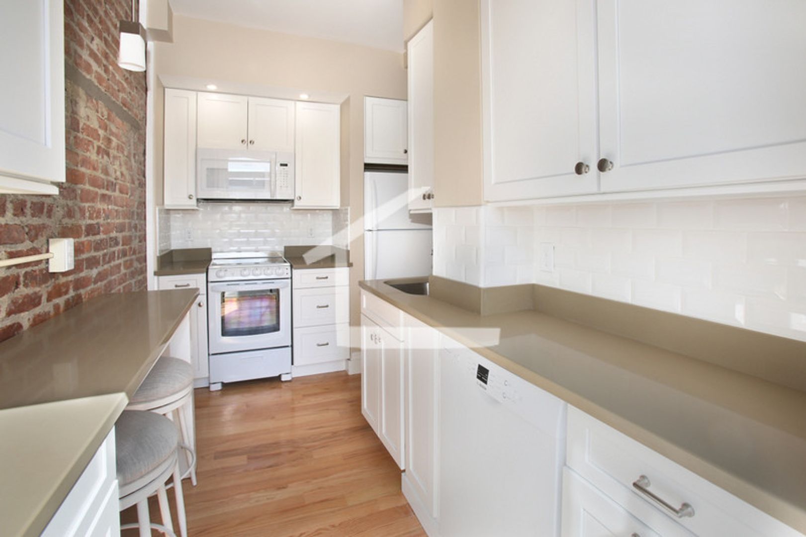 Boston Condo: 1111 Boylston St