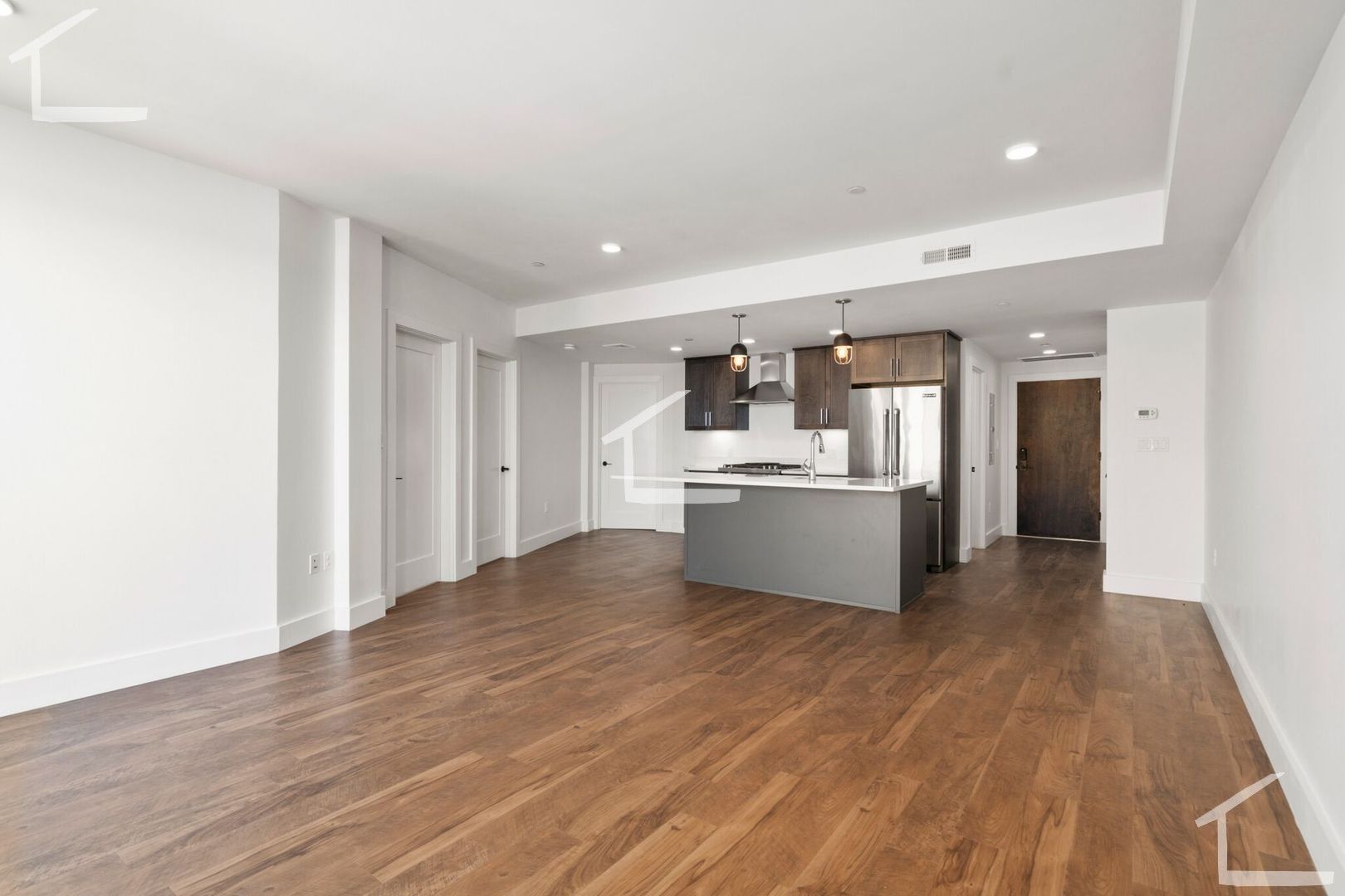 Boston Condo: 26 Hichborn Street