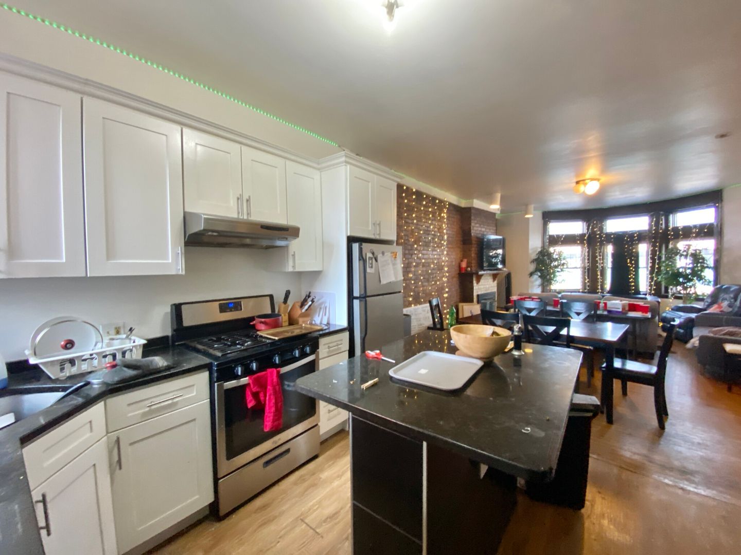 Brookline Townhome: 526 Harvard St