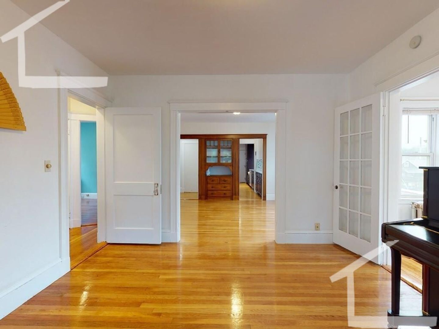 Boston Condo: 199 Lake St