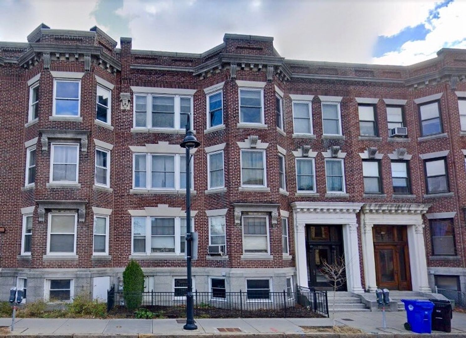 Brookline Condo: 181 Harvard st