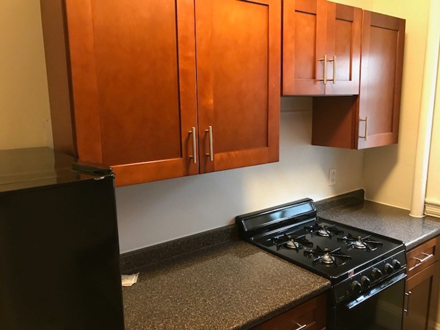 Boston House: 1161 Boylston St