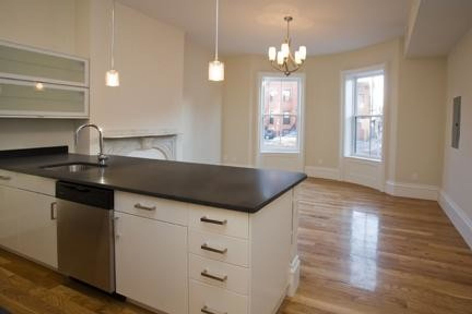 Boston Condo: 656 Massachusetts Ave