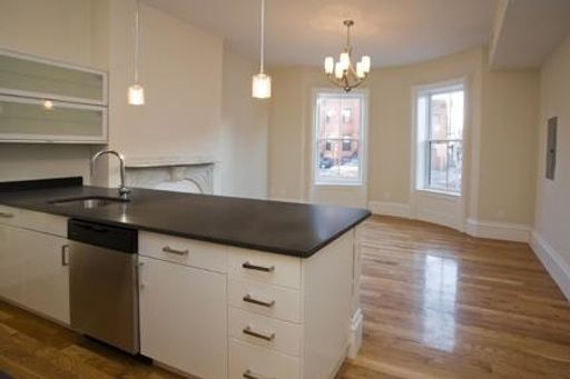Central South End Location, In-Unit Washer and Dryer, Central Heat/AC Fully Renovated – photo 1