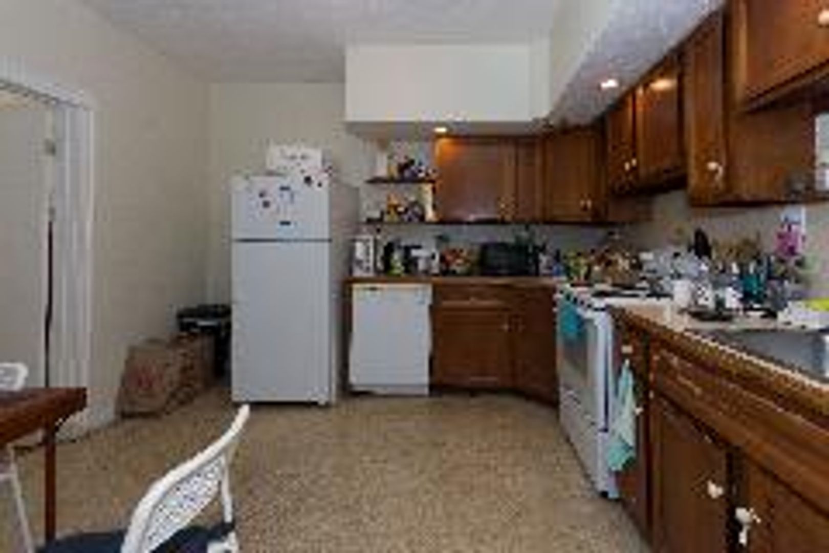 Brookline Condo: 1232 Beacon St