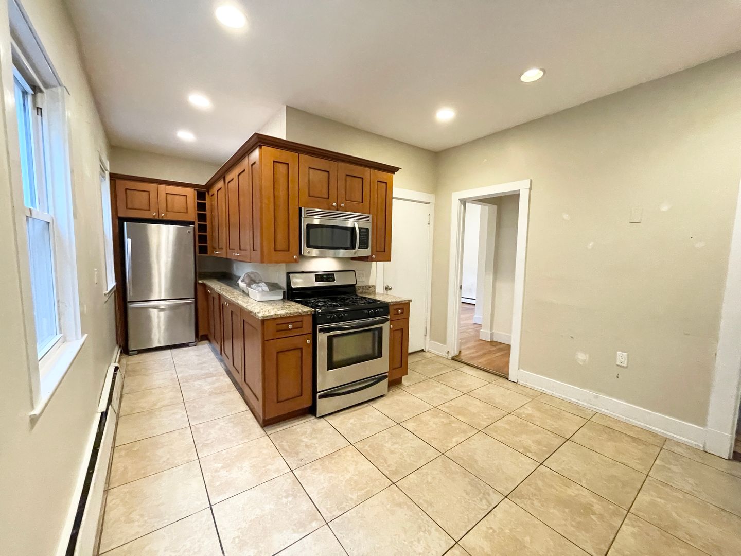 Boston (Mission Hill) House: 72 Callumet