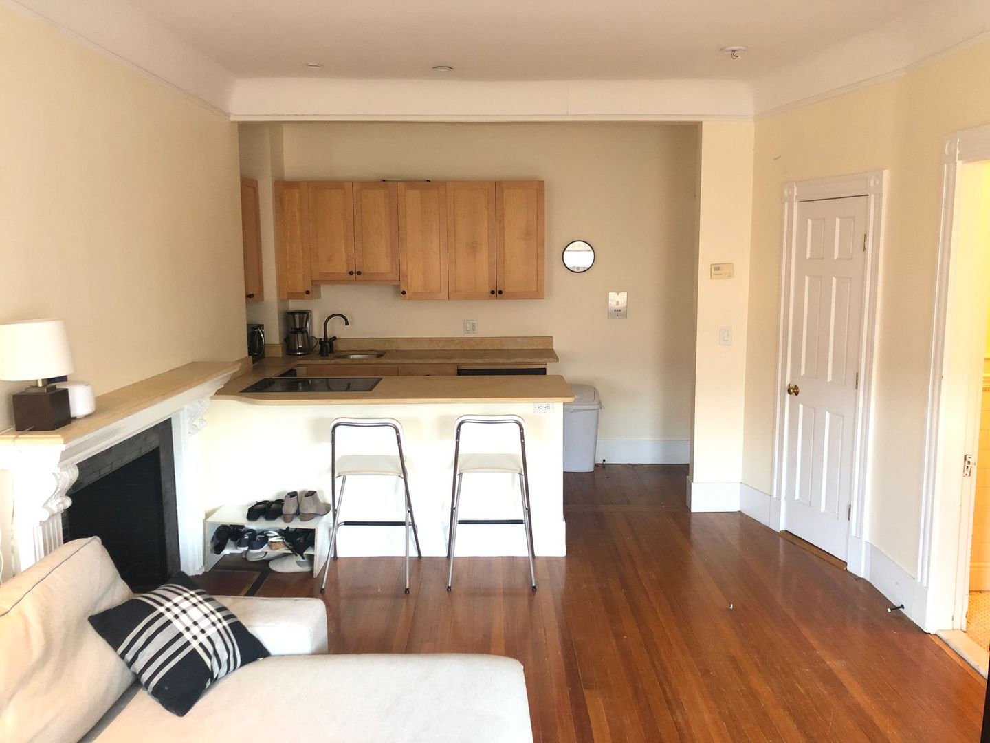 Boston Condo: 589 Beacon St