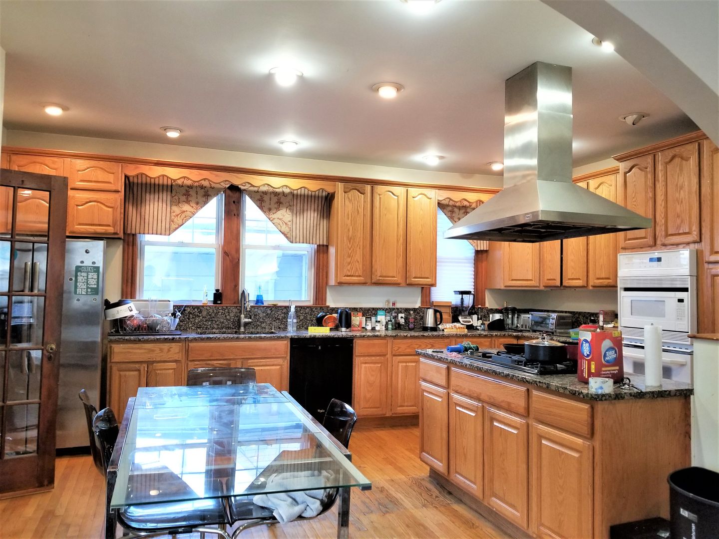 Brookline Condo: 38 Babcock St