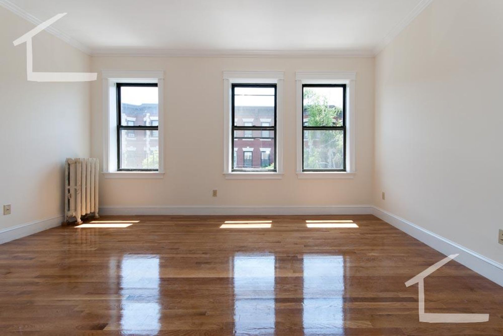 Boston Condo: 76 Quint Ave