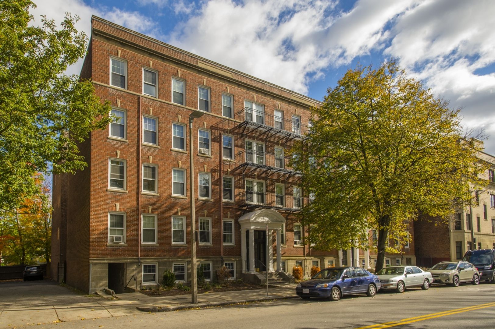Boston (Brighton) House: 288 Chensut Hill Ave