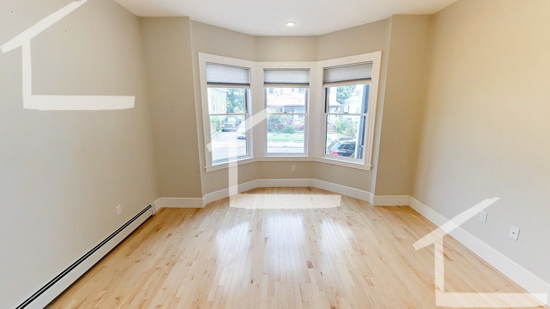 Boston Condo: 41 Pratt St