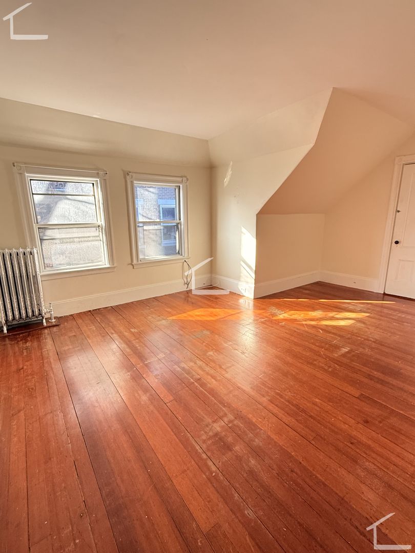 Boston Condo: 20 Quint Avenue