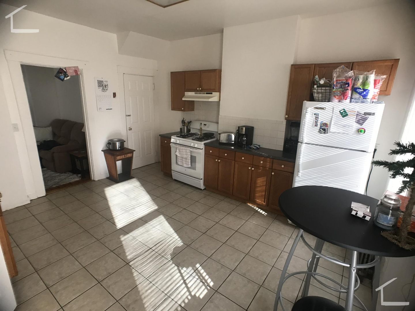 Boston Condo: 25 Pratt St