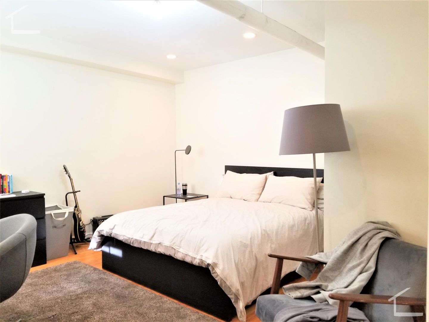 Brookline Townhome: 24 Euston St