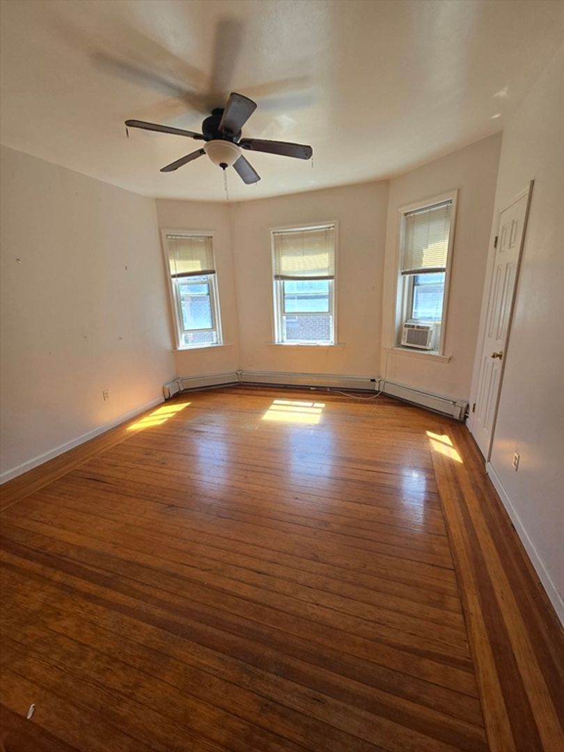 Boston Condo: 7 Litchfield Rd