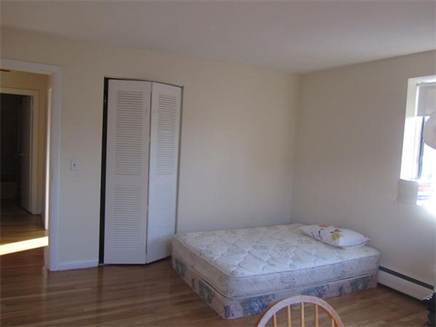 Brookline Condo: 220 Babcock Street