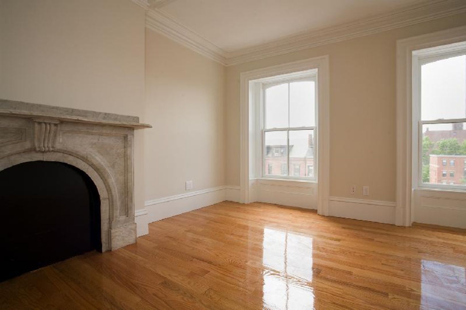 Boston Condo: 656 Massachusetts Ave