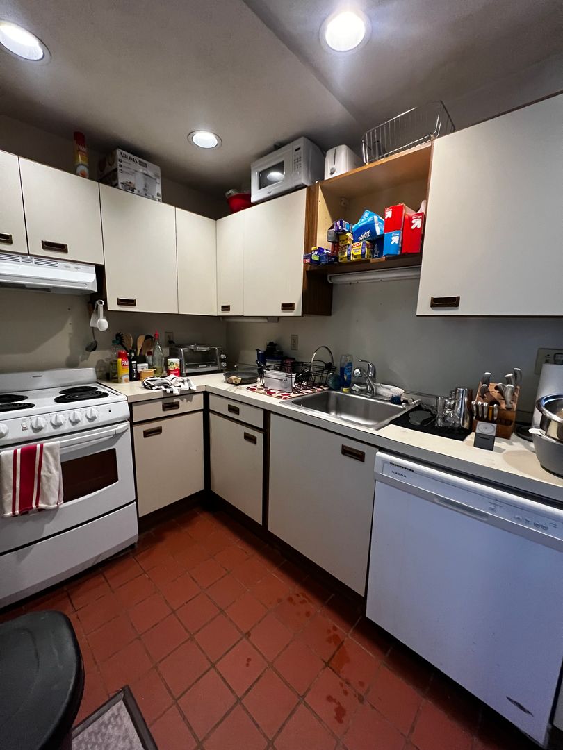 Boston Condo: 447 Park Drive