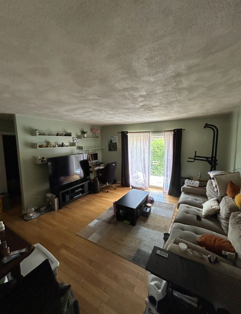 Boston Condo: 33 Westgate Road