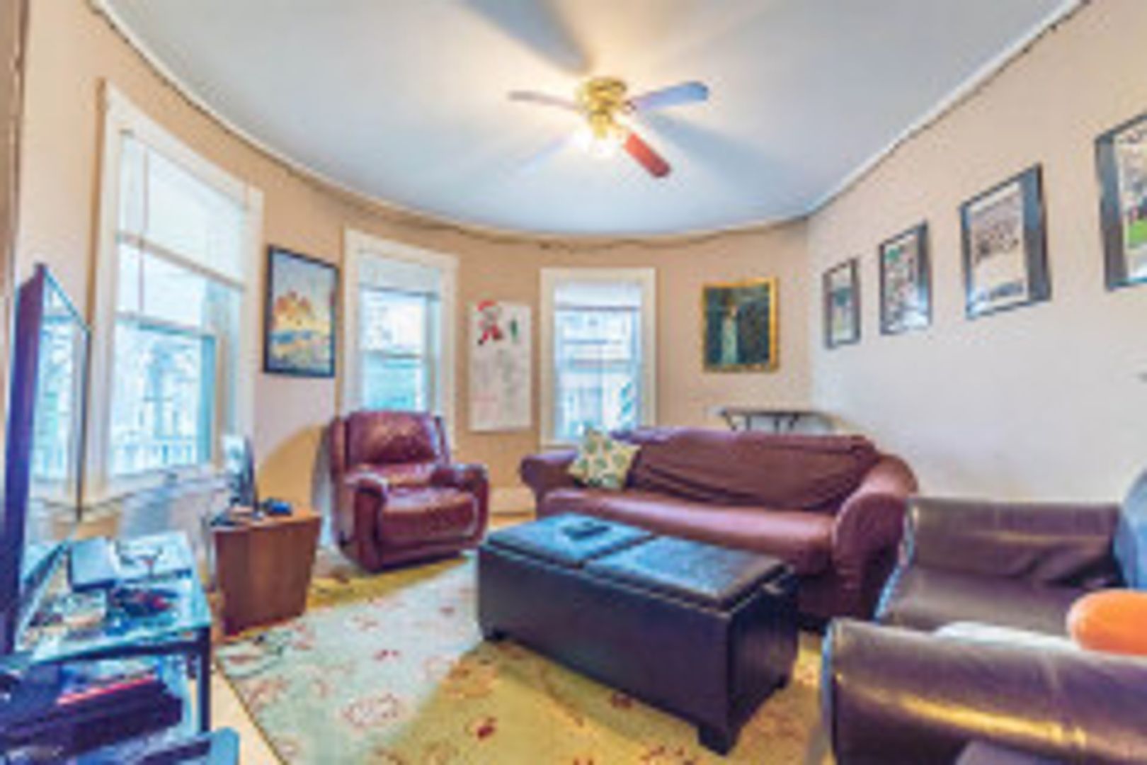 Brookline Condo: 21 Euston St