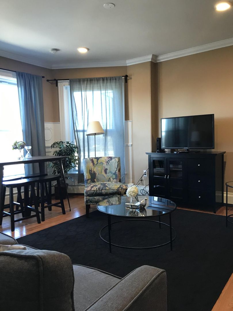 Boston Condo: 12 Bay State Rd
