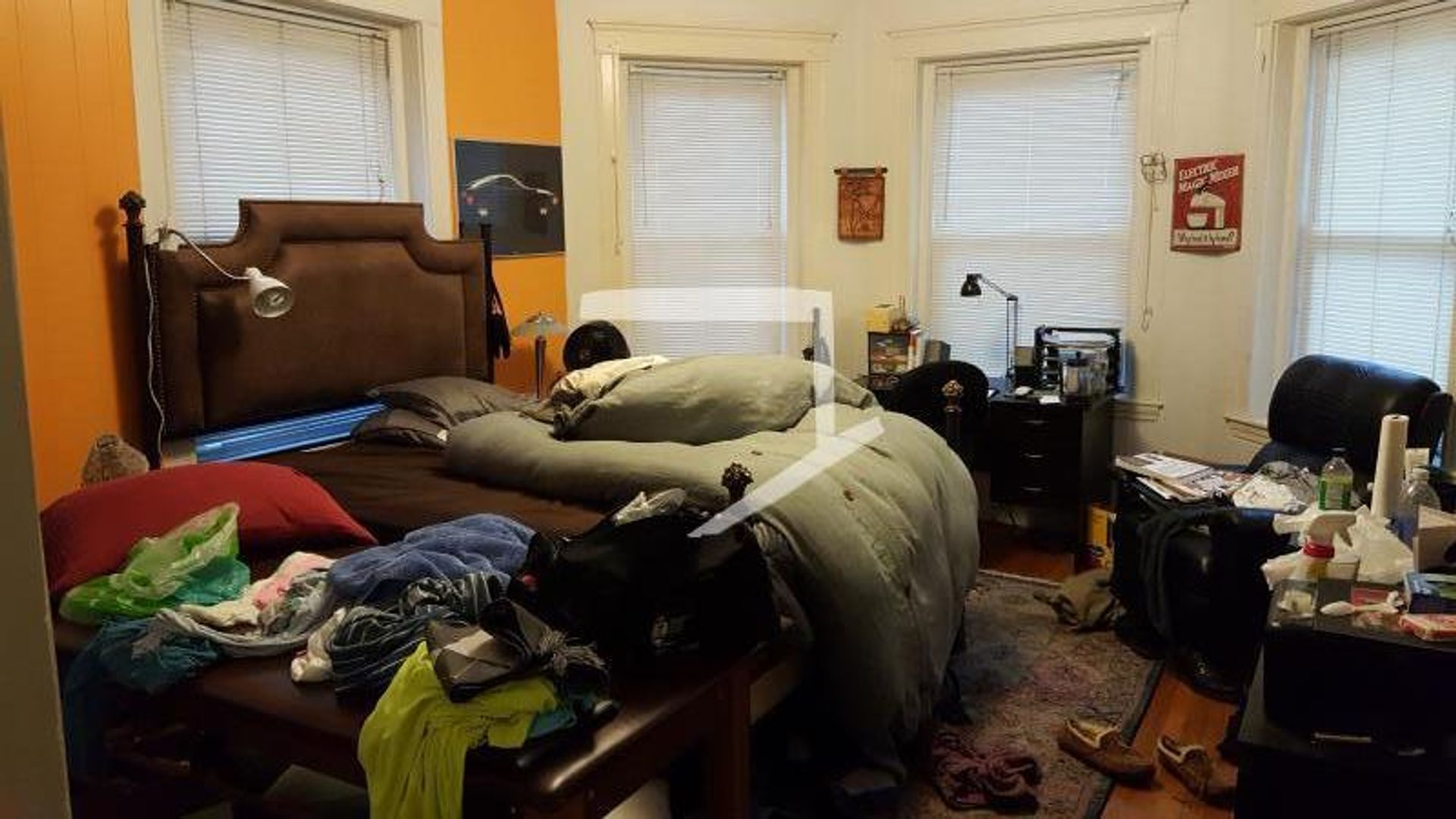 Brookline Condo: 162 Thorndike St