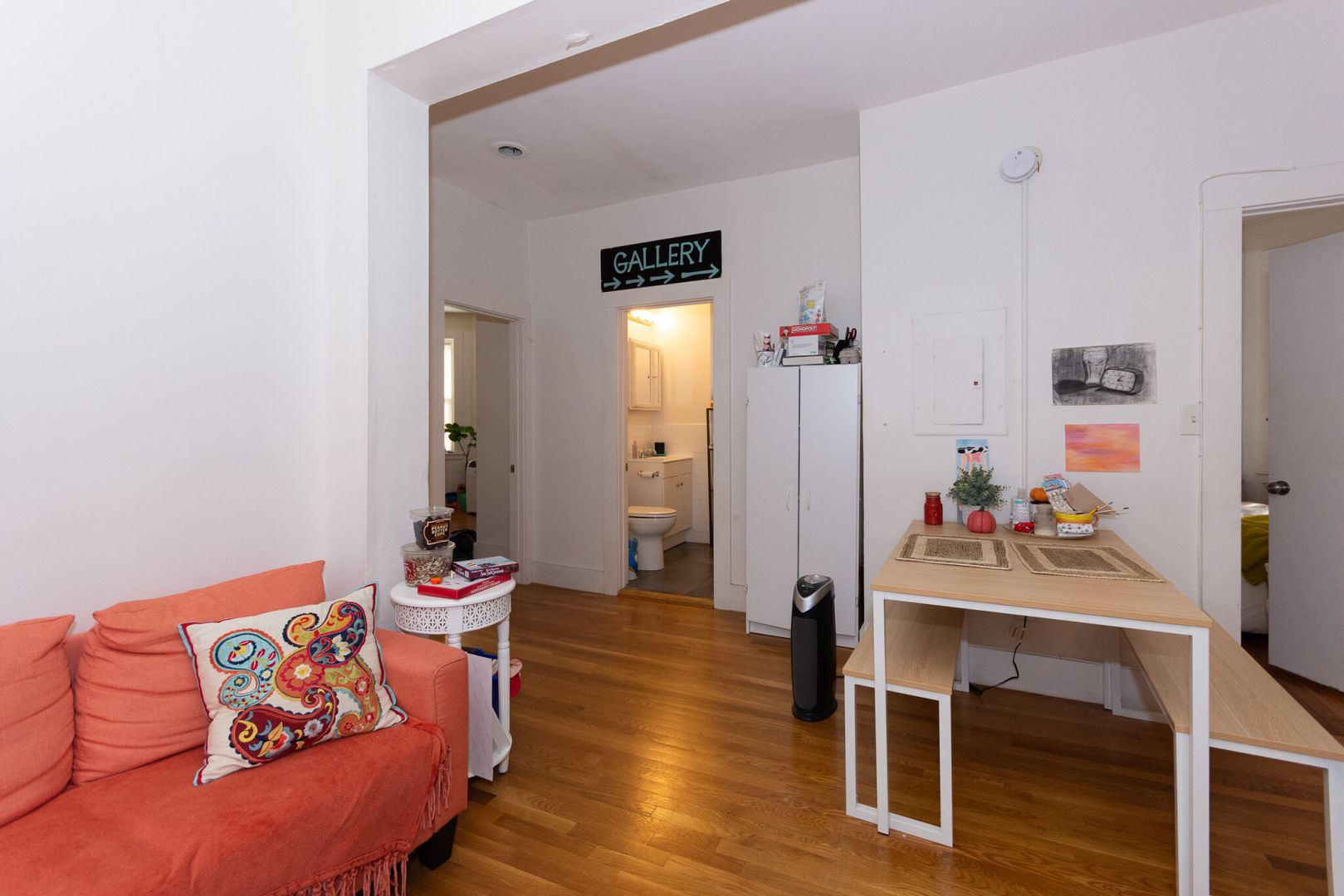 Boston House: 44 Brighton Ave