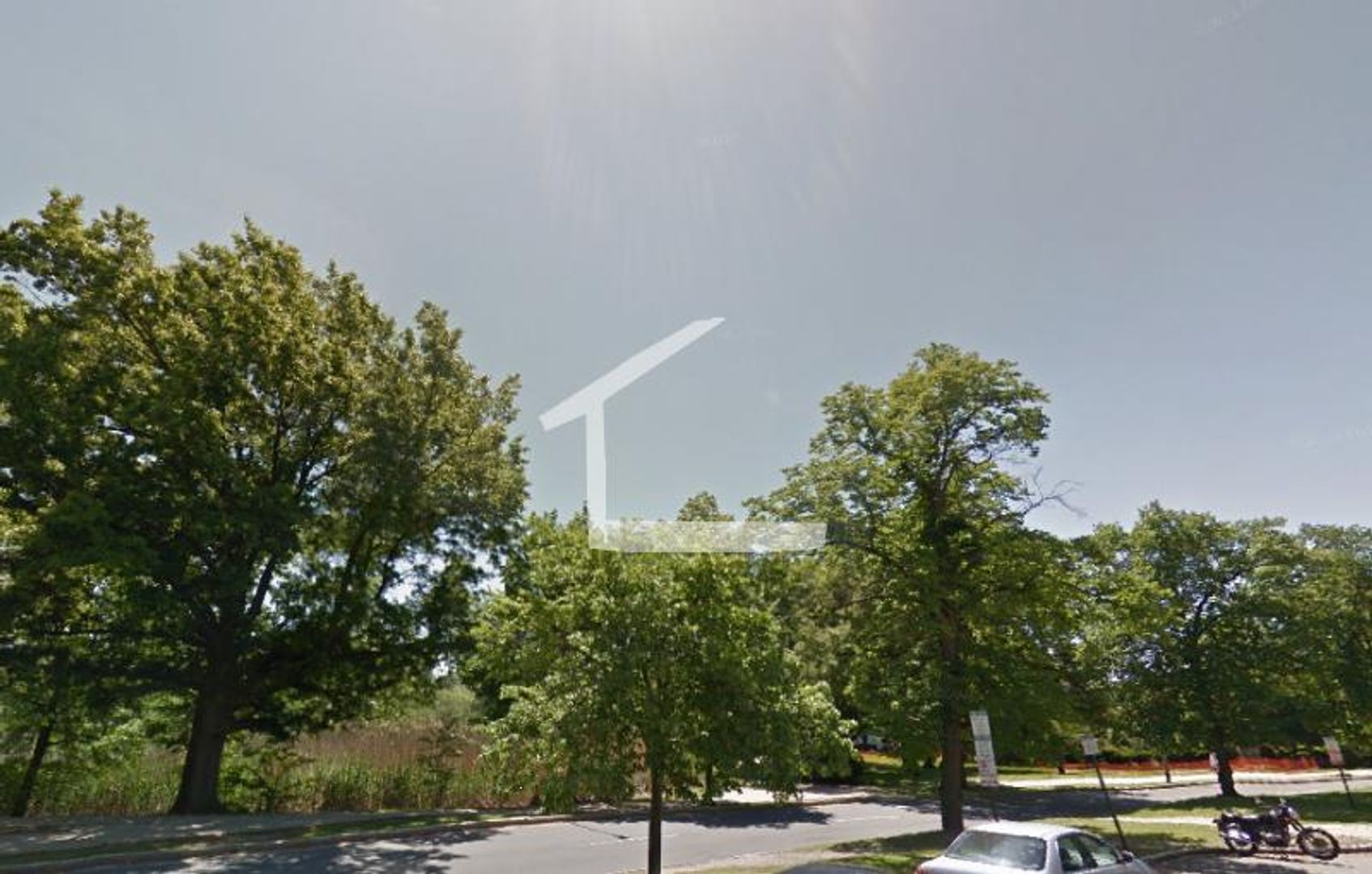 Boston House: 55B Park Dr.