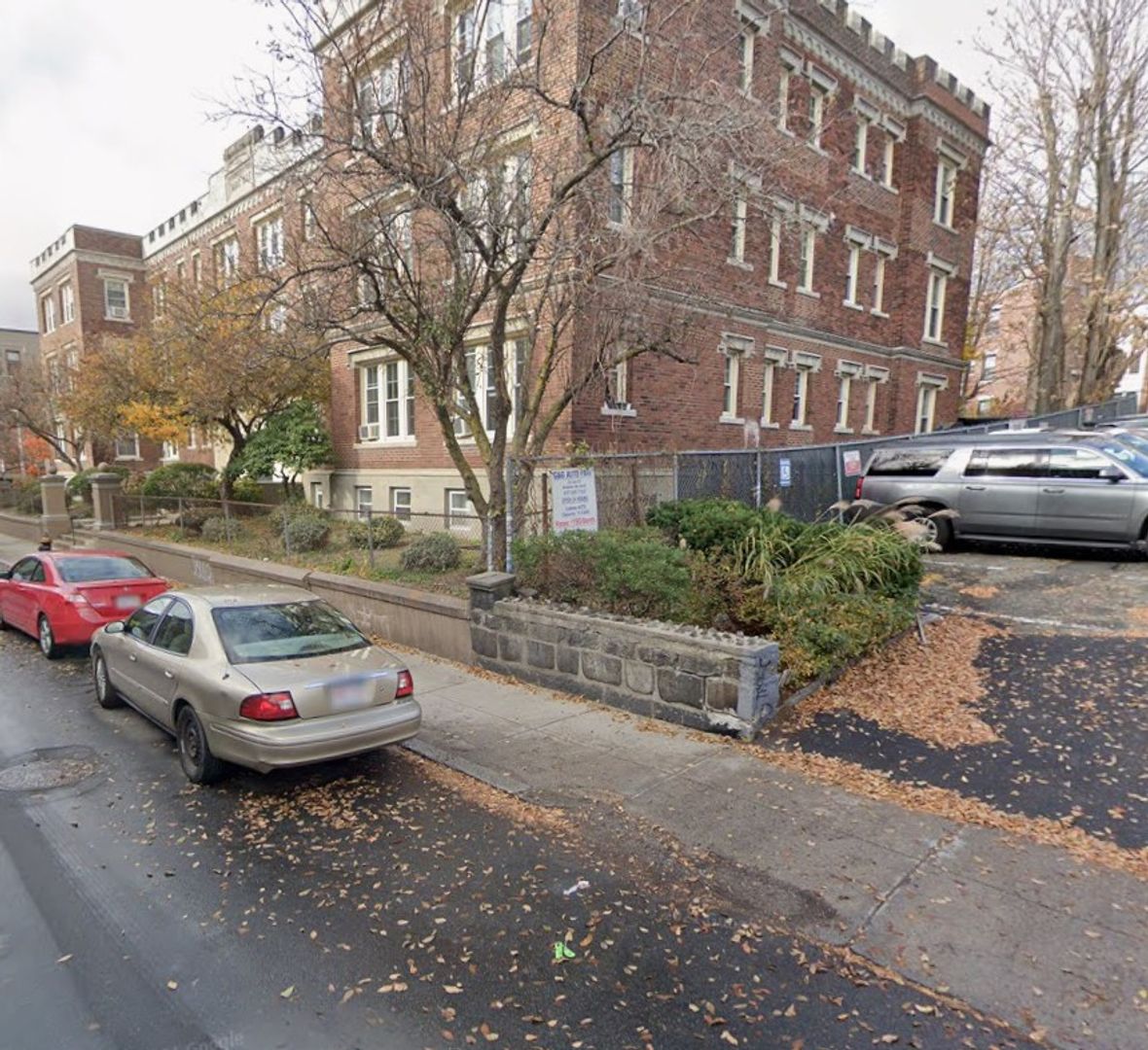 Boston House: 12 Glenville Ave.