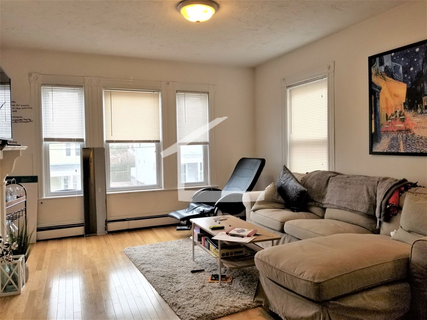 Boston House: 64 Murdock St