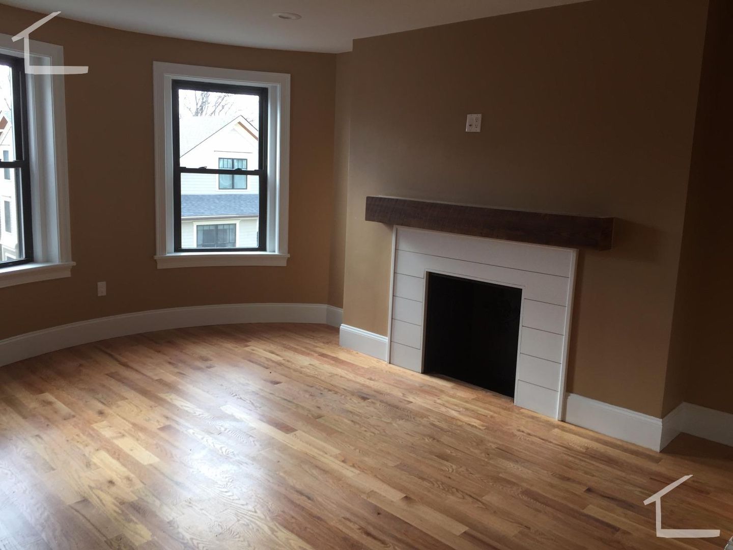 Brookline Condo: 32 Linden St