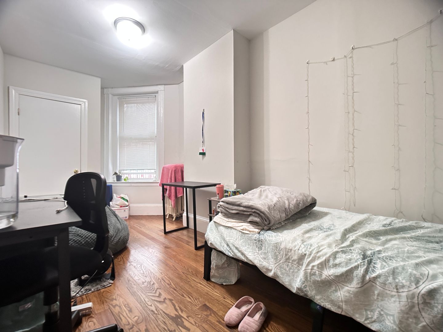 Boston Condo: 1 Linden St