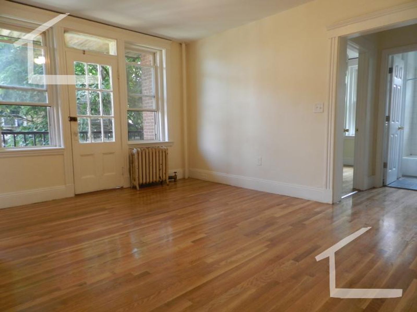 Boston Condo: 34 Quint Ave