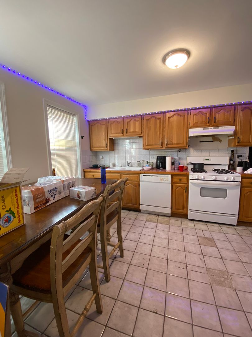 Allston Condo: 16 Sawyer Ter