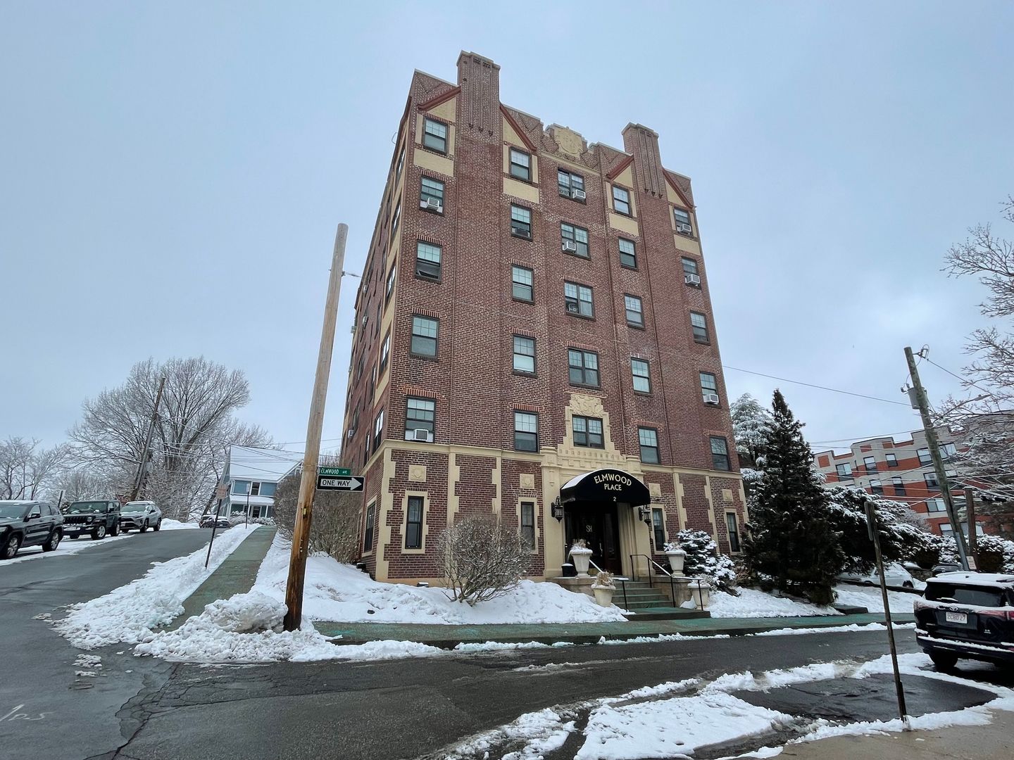 Winchester Condo: 2 Elmwood Ave