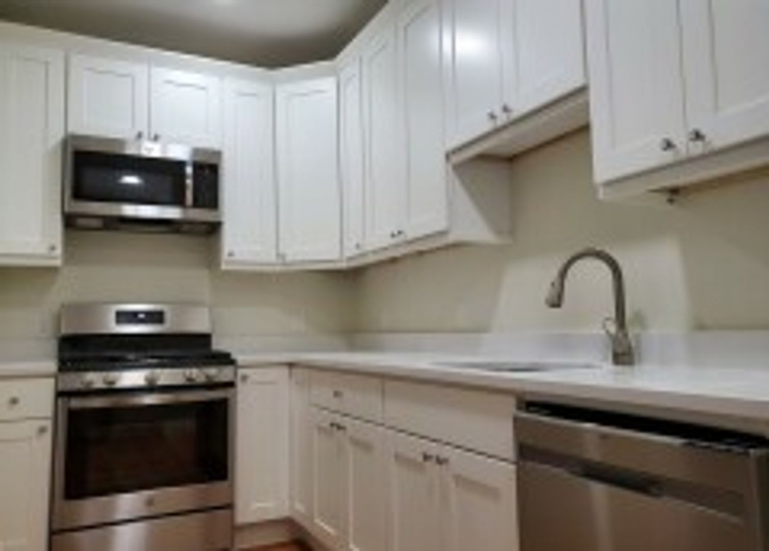 Brookline Condo: 16 Harris St