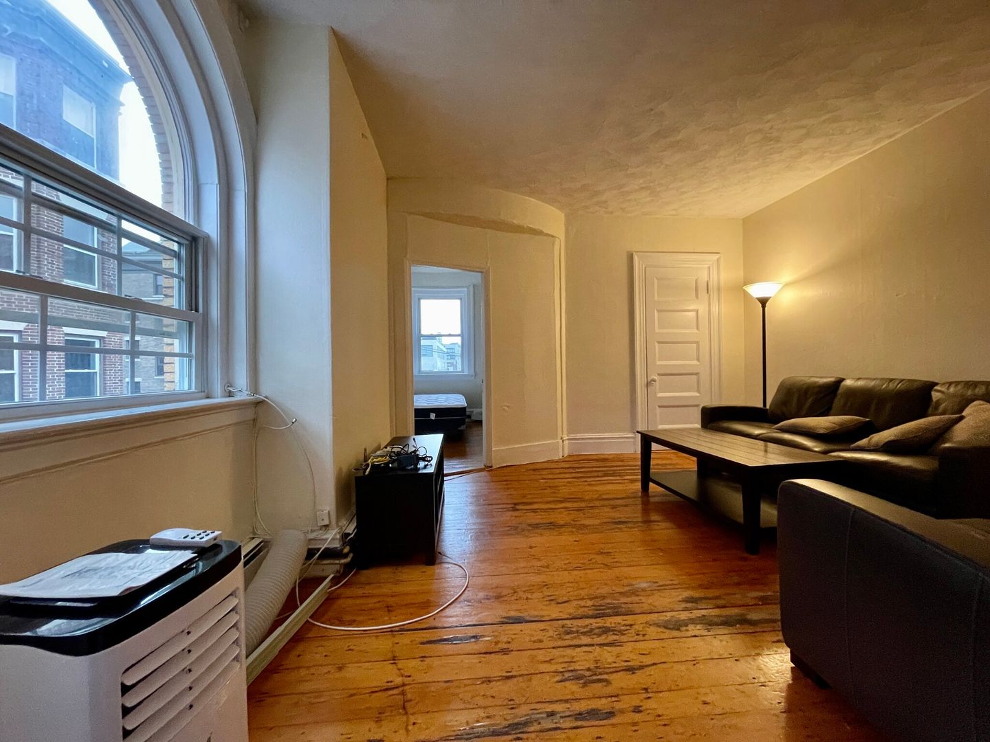 Brookline House: 186 Naples Road