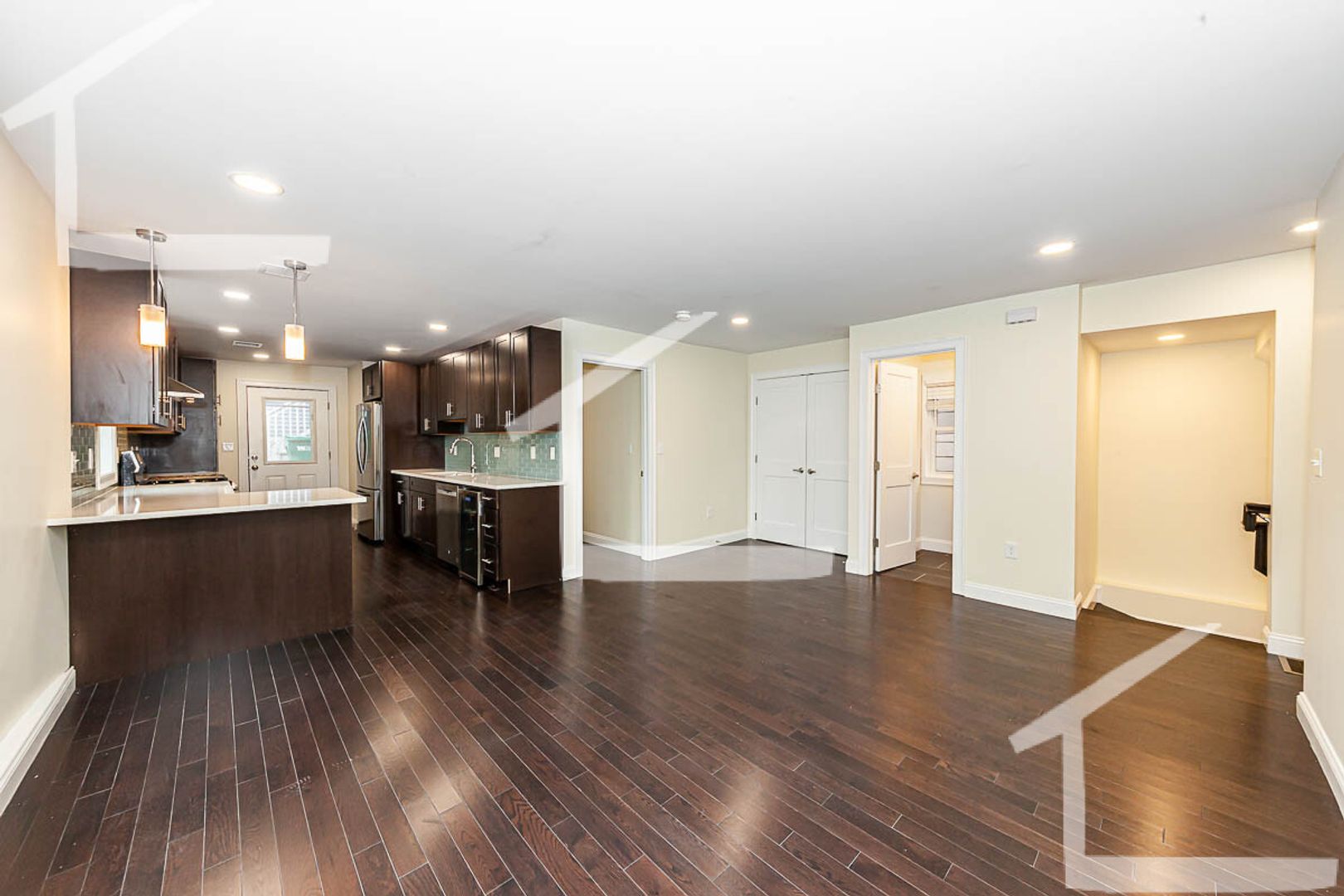 Medford Condo: 20 Albion St